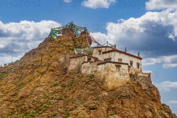 The Chiu monastery at the Lake Manasarovar