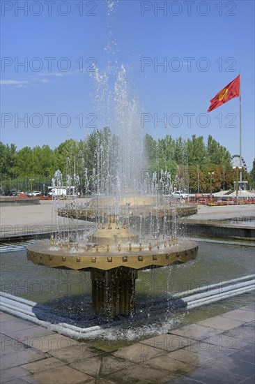 Fountain on the Ala-Too square