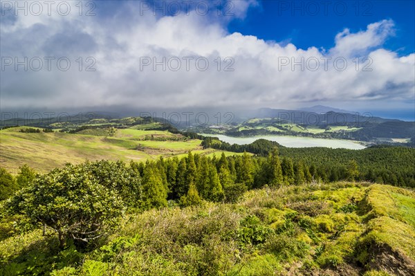 Furnas lake from the Castelo Branco viewpoint