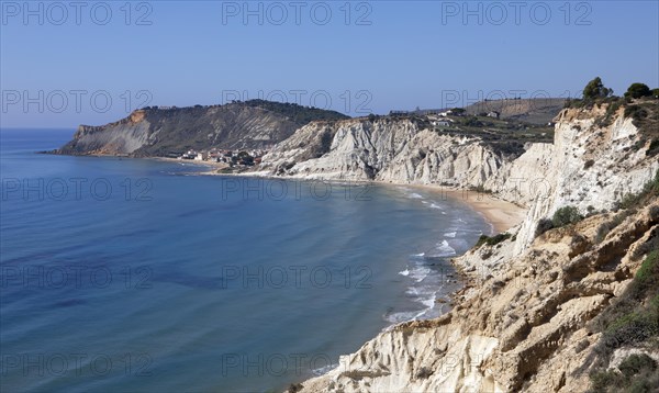 Chalk cliff Scala dei Turchi