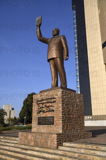 Statue of Sam Nujoma