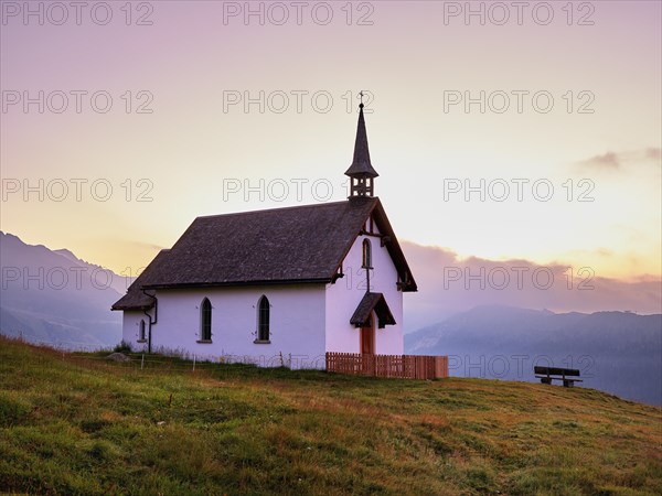 Luesge Chapel