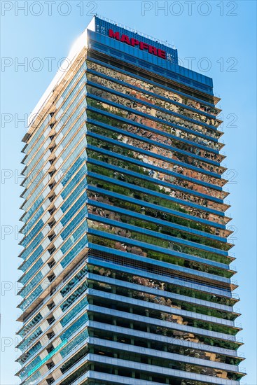 Torre Mapfre Skyscraper