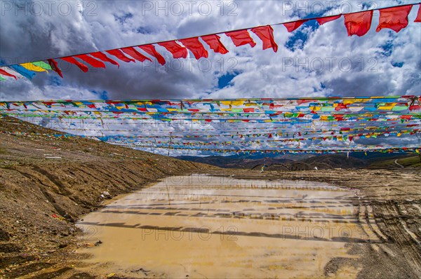 Prayer flags along the friendship highway