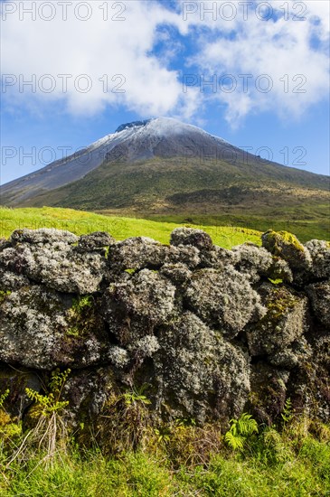 Ponta do Pico highest mountain of Portugal