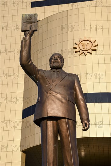 Statue of Sam Nujoma