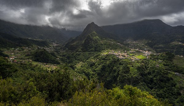 Ridge of Pico do Alto