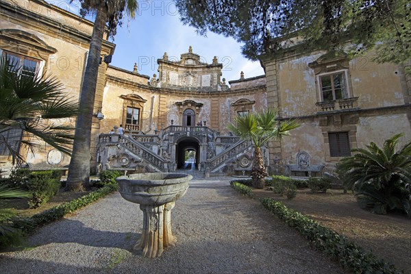 Villa Palagonia