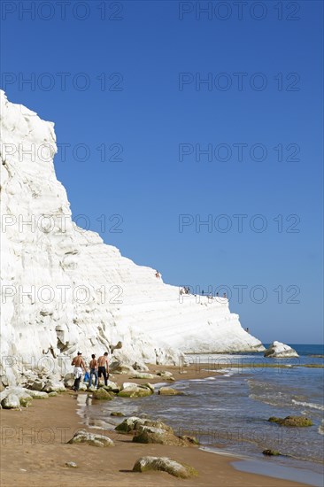 Chalk cliff Scala dei Turchi