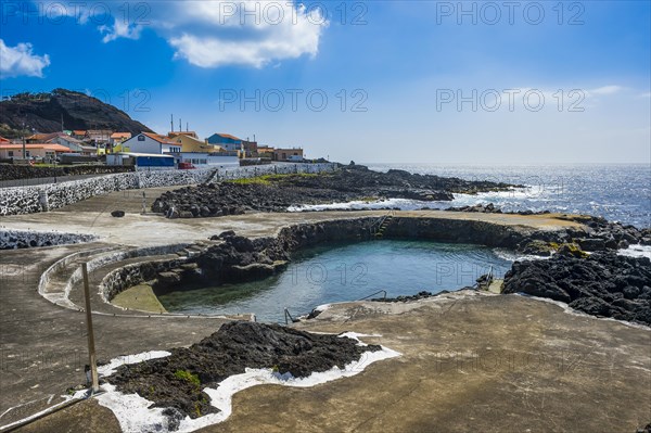 Public pools in Porto Judeu