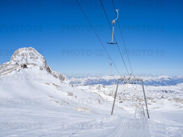 Skiing area on the Dachstein glacier