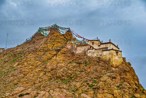 The Chiu monastery at the Lake Manasarovar