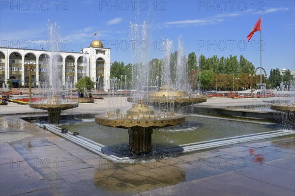 Fountain on the Ala-Too square