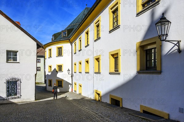 Narrow alley with lanterns