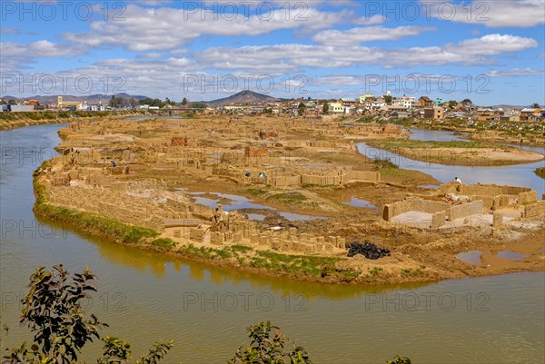 Brick production in Antananarivo