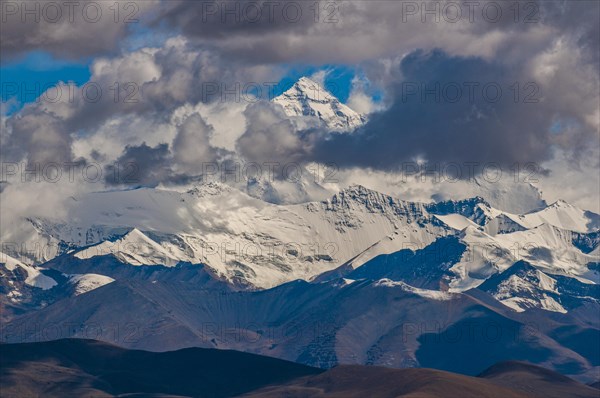 Great view for the Mount Everest and the Himalaya range