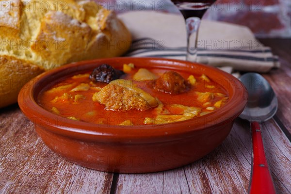 Clay casserole with Madrid-style stewed tripe