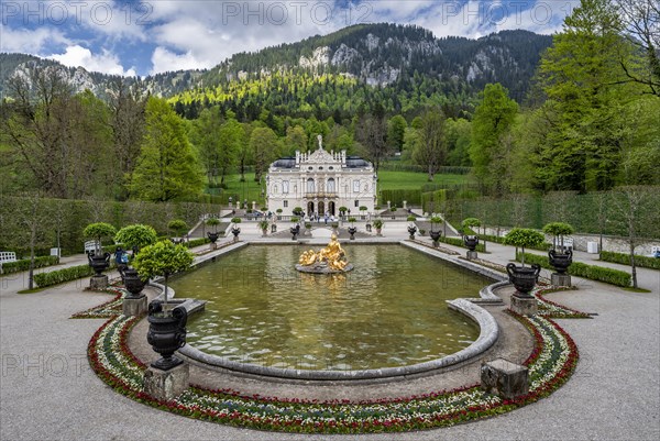 Royal Villa Linderhof Palace with fountain