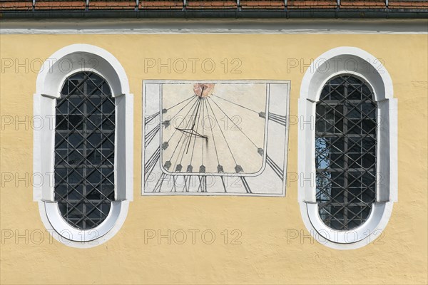 Sundial at the church Sankt Aegidius