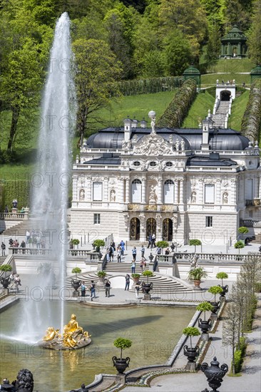 Royal Villa Linderhof Palace with fountain