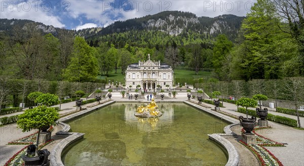 Royal Villa Linderhof Palace with fountain