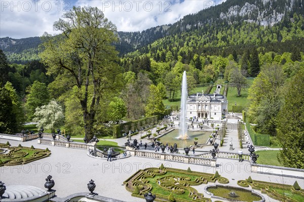 Royal Villa Linderhof Palace with fountain