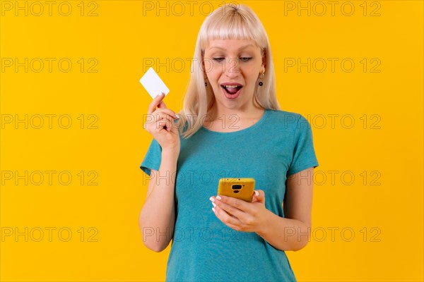 Online payment with the card on the phone