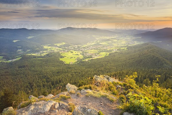 The town of Lam at golden hour in the evening