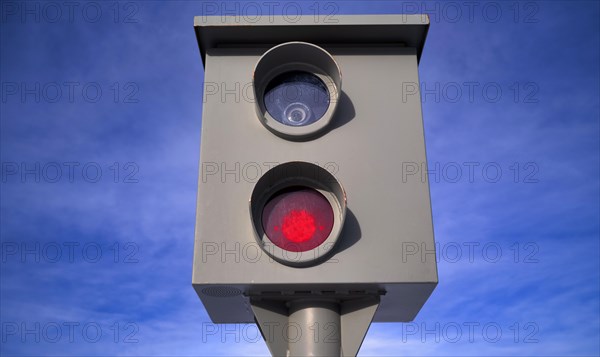 Stationary speed camera