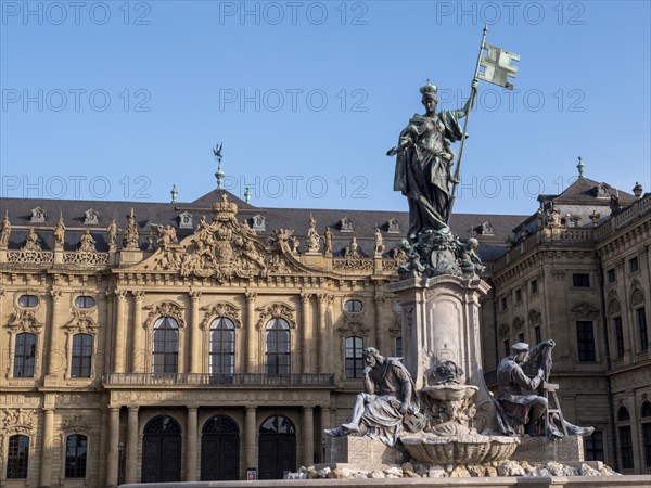 Frankoniabrunnen on the Ehrenhof side and Wuerzburg Palace Wuerzburg Residence and Court Garden