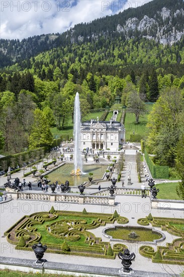 Royal Villa Linderhof Palace with fountain