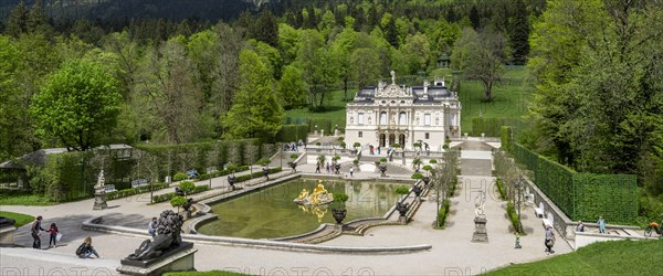 Royal Villa Linderhof Palace with fountain