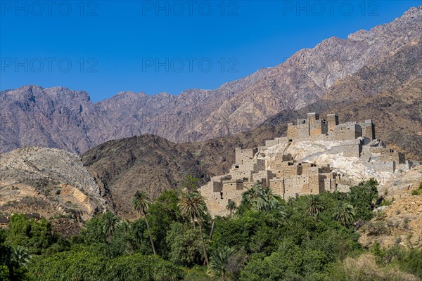 Zee Al-Ayn historic mountain village