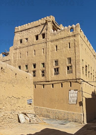 Old mud-brick house in the abandoned ghost town of Al Hamra