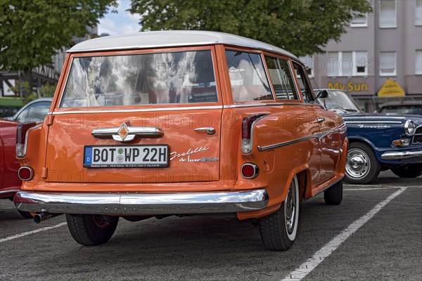 Vintage Borgward Isabella de Luxe Combi