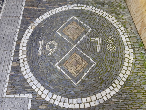 Typical pavement mosaic on the pavement