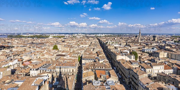 View from the Tour Pey-Berland over the old town of Bordeaux