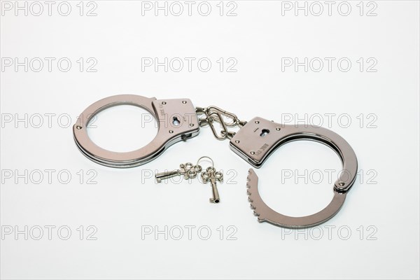 Handcuffs with key