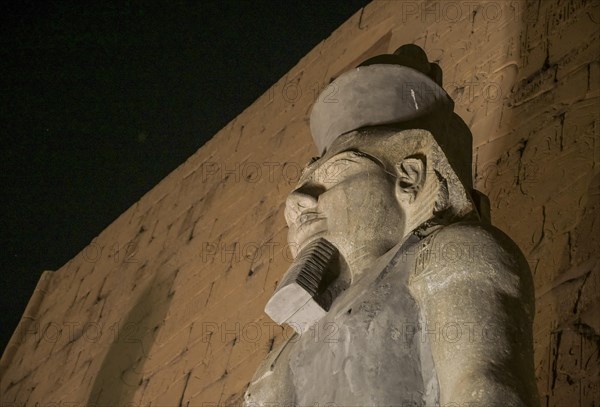 Statue of Ramses II on the pylon