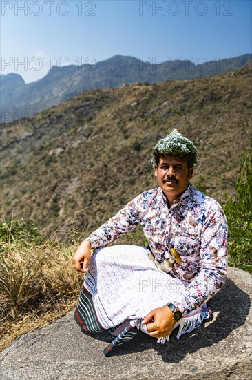 Traditional dressed man of the Qahtani Flower men tribe in the coffee plants