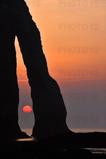 Silhouette of the Porte D'Aval