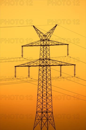 High-voltage electricity pylon