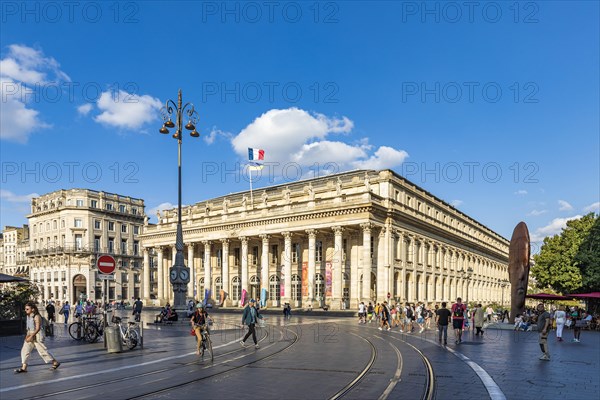 Street scene and the Grand Theatre in the old town