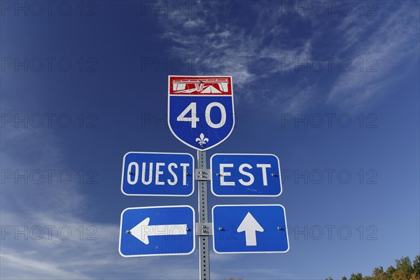 Information sign to Trans Canada Highway