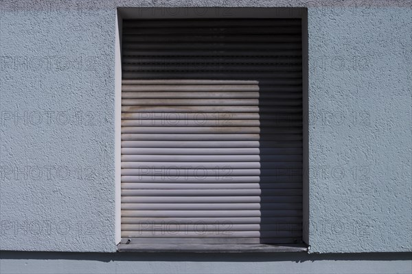 Window with closed blind