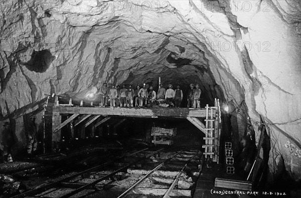 Early 20th century photograph showing construction workers working in tunnel of the New York City Subway