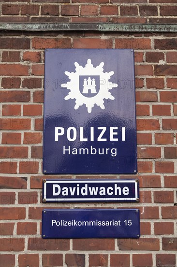 Signs Hamburg Police and Davidwache