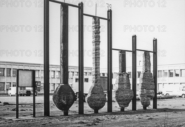 Archival photo showing samples of different expanded base cast-in-situ concrete Franki piles