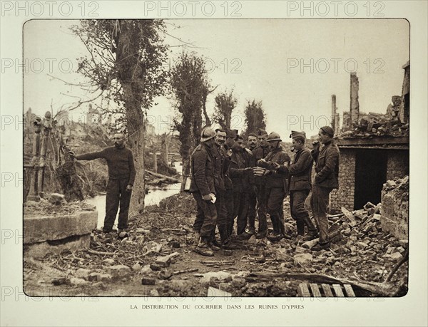 Soldiers receiving letters from the postman
