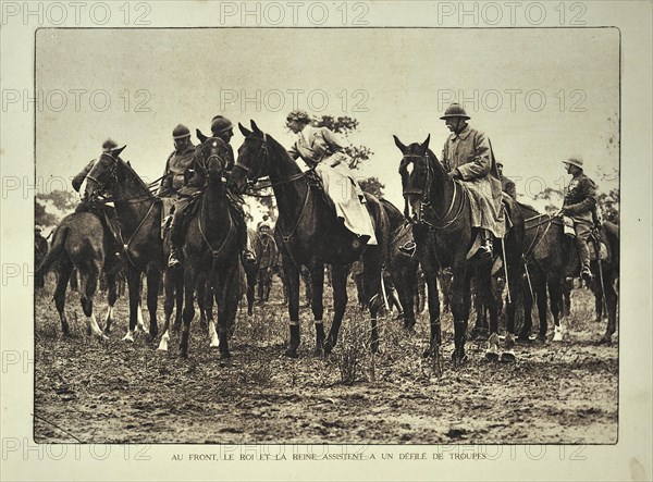 King Albert I and queen Elisabeth on horseback greeting soldiers in Flanders during the First World War